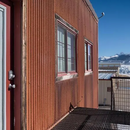 Unique Driggs Rental
